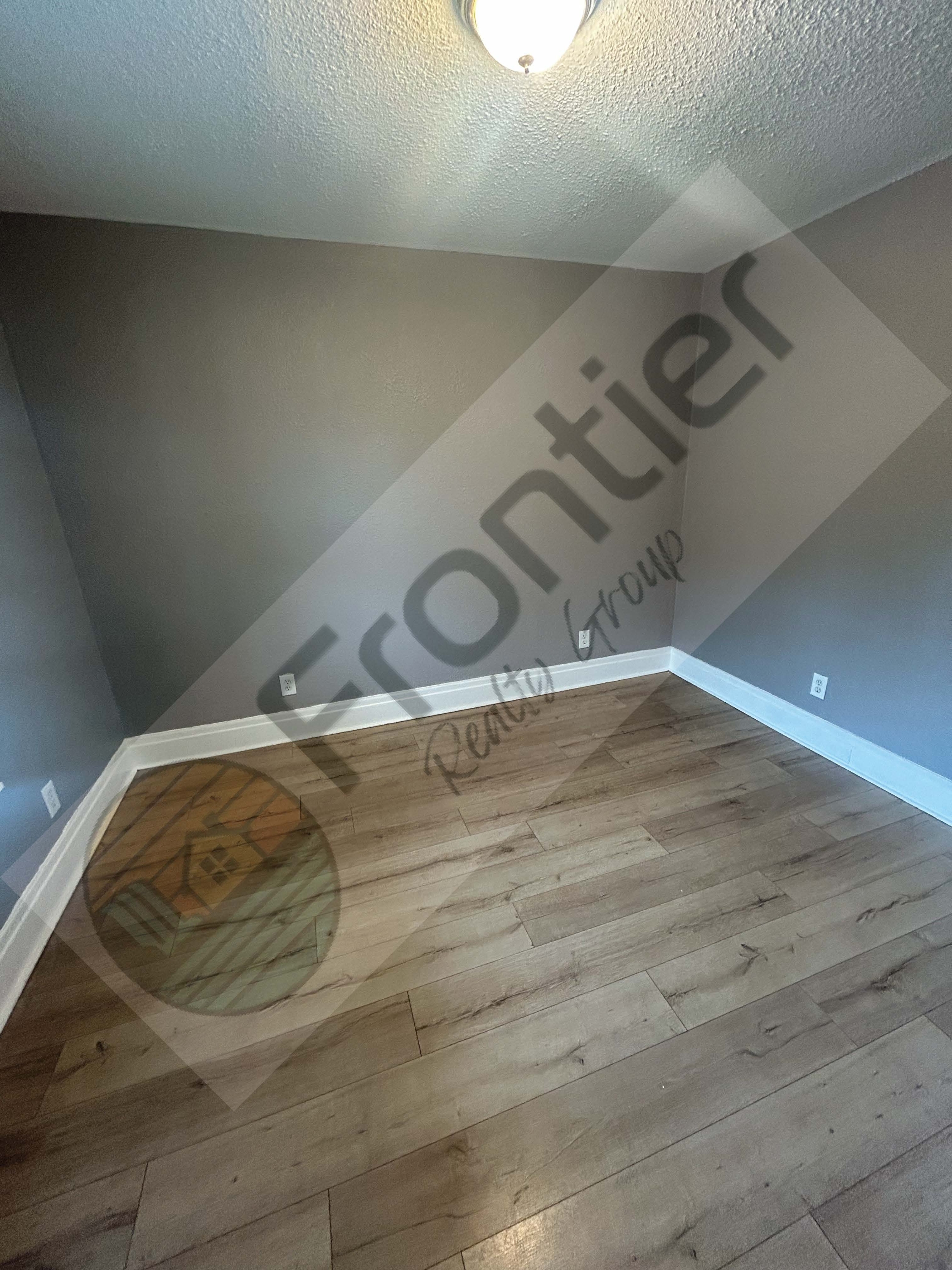 1624 Niagara Street - 3
